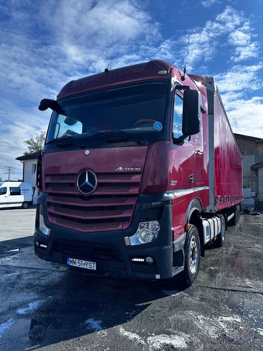 Mercedes Actros+ Schmitz