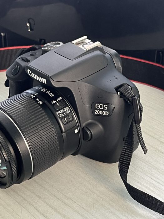 Canon eos 2000D