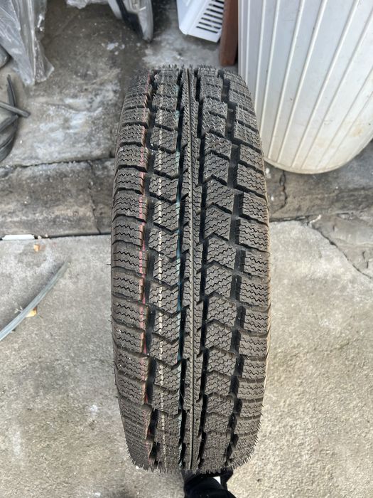 Болон 195/70/15C новый