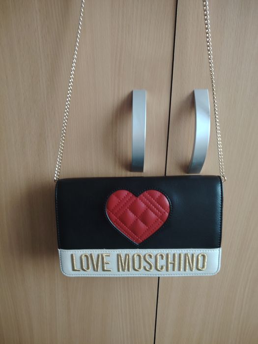 Geanta/ Poșetă primită cadou