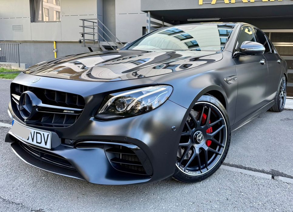 Mercedes-Benz E 63s AMG Carbon Pack- unic proprietar -doar 66.000km - ISTORIC MERCEDES