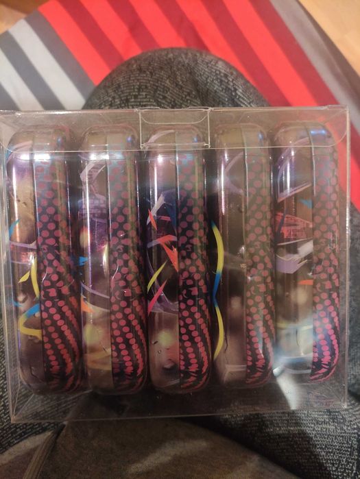 Pokemon Mega Evolution x5 Tins