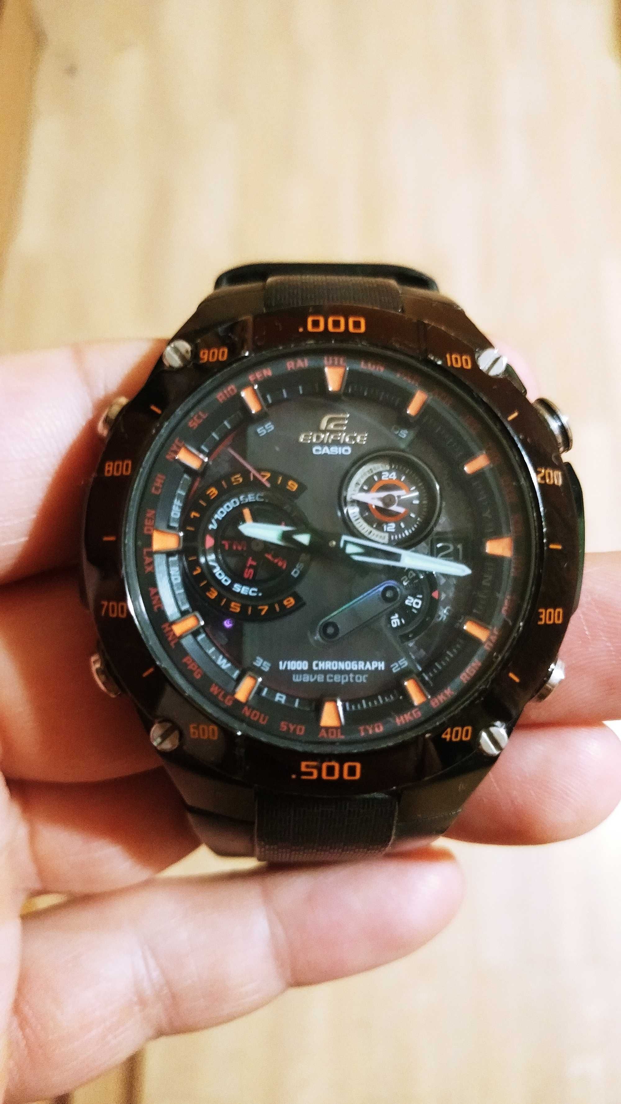 Оригинален   часовник " Касио Едифайс EQW 1100"