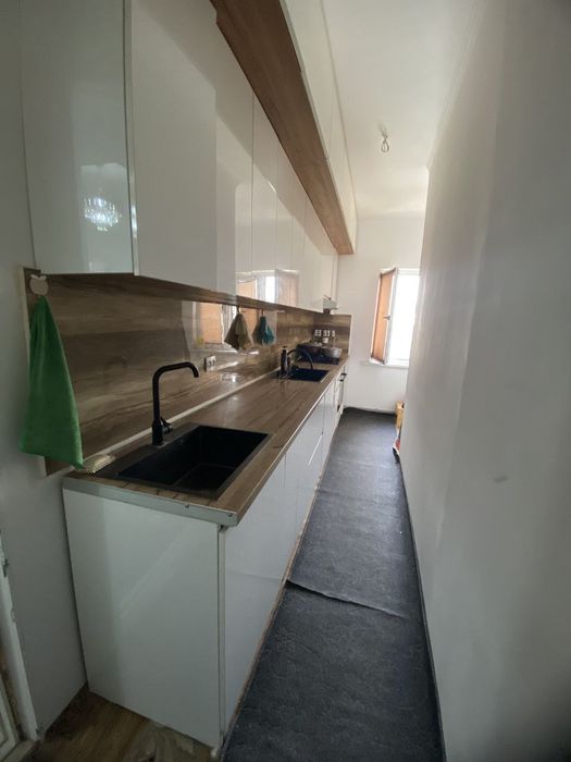 Продаю СРОЧНО 3-х комнатную квартиру Сергели 7