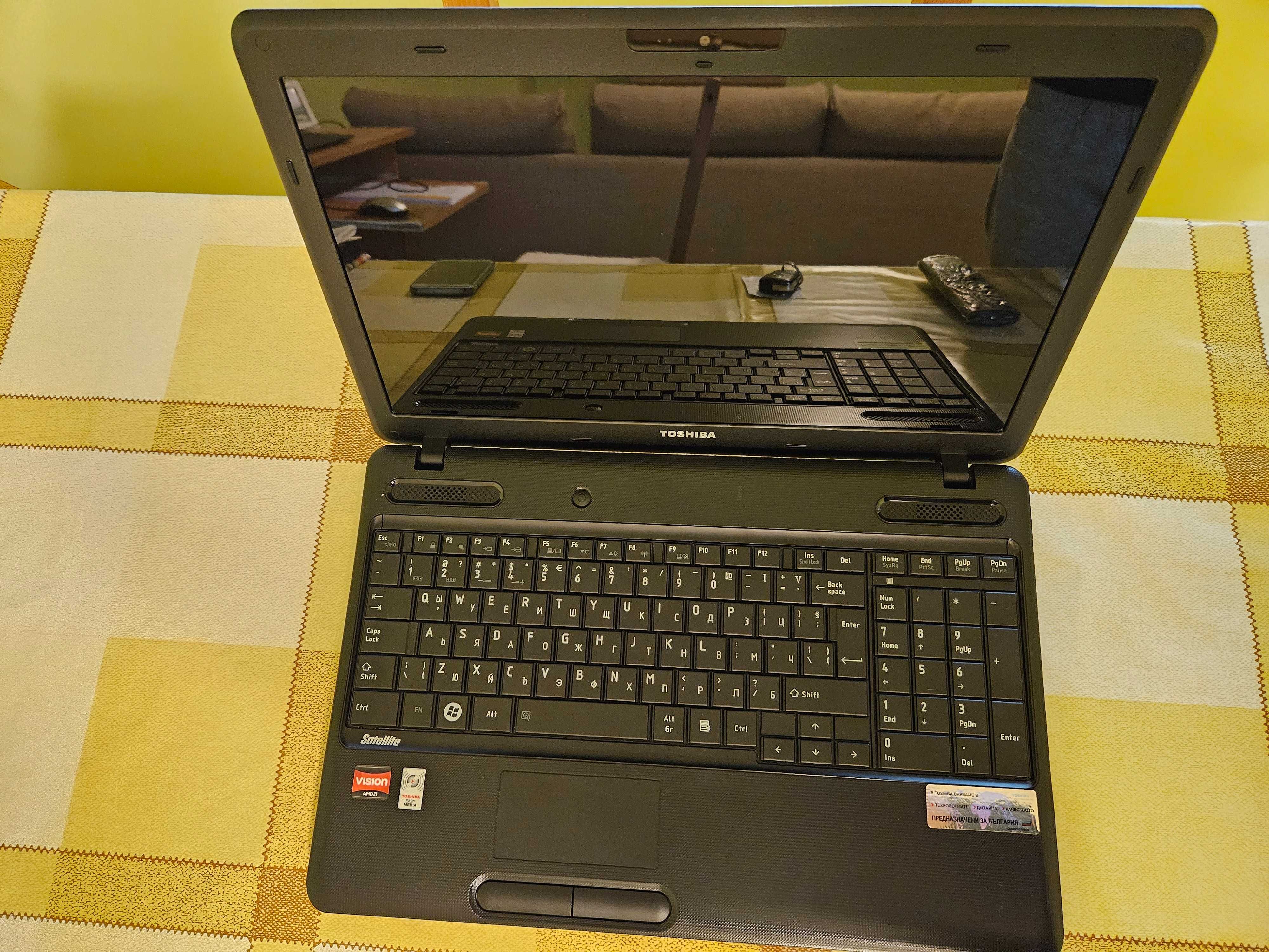 Продава се лаптоп "Toshiba", модел: "Satellite C660D-15K"