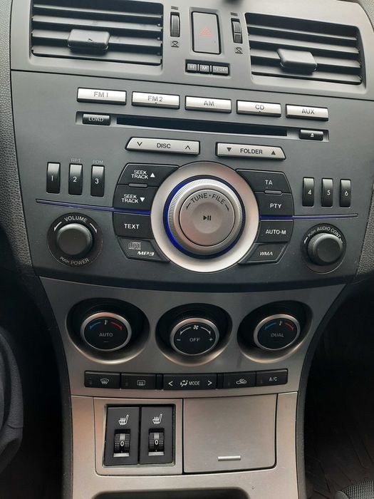 Mazda 3 an 2011 benzina motor 1.6