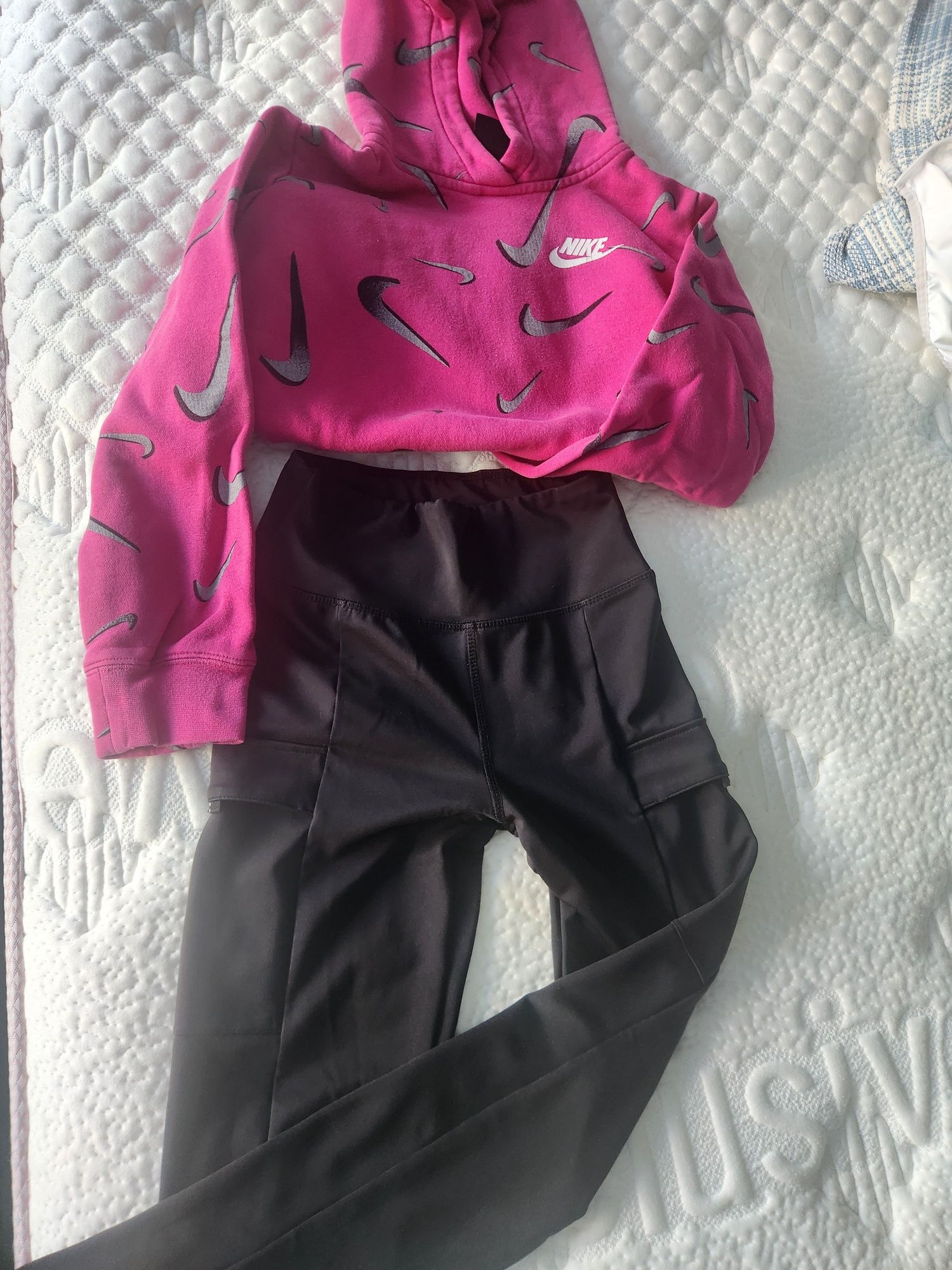 Hoodie/ Худи суитчър Nike 146 см и клин