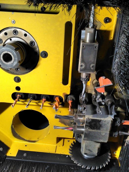 CNC (router) pentru lemn MDF PAL Plastic etc Master WOOD