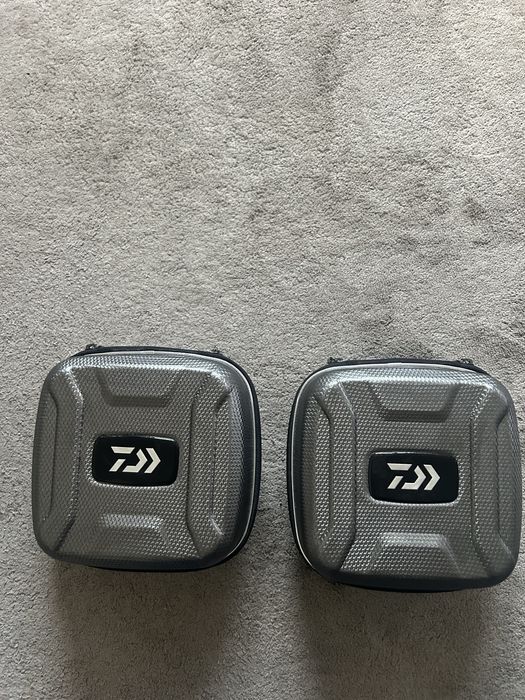 Husa pentru mulineta semirigida daiwa