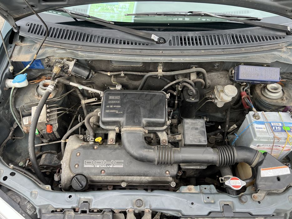 Vand suzuki ignis 4x4 1.4 benzina.