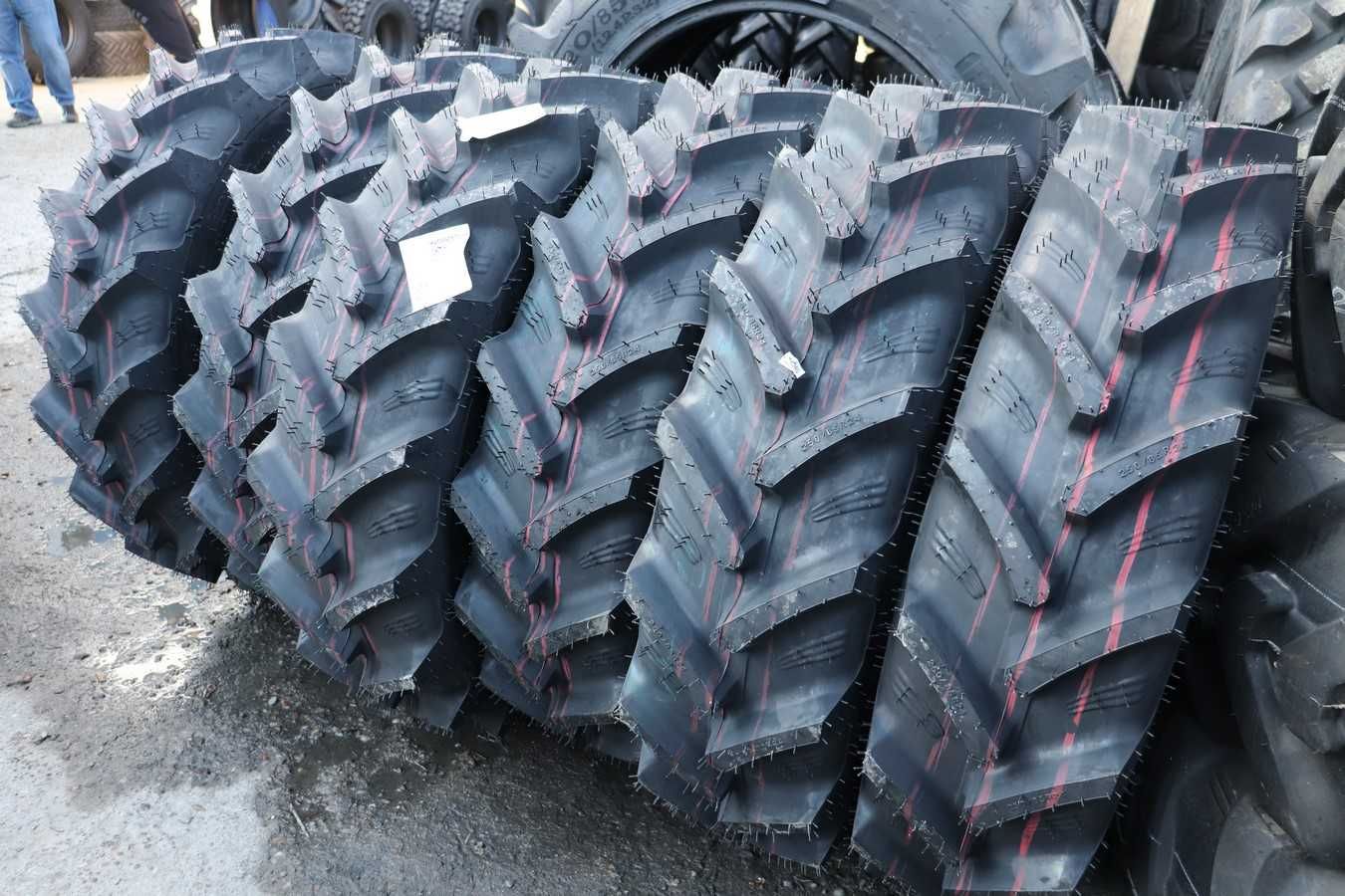 Anvelope noi radiale 9.5R24 OZKA 250/85 R24 cauciucuri rezistente