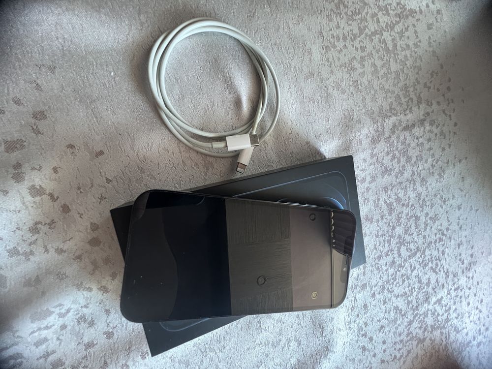 Продавам Iphone 12 Pro Pacific Blue 128 GB