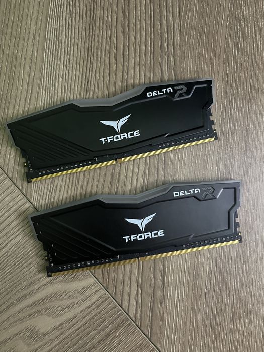 Рам памет Team Group T-Force rgb 3200Mhz.