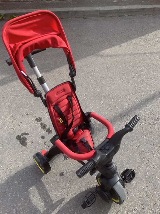 Vand tricicleta Doona Liki Trike Flame Red