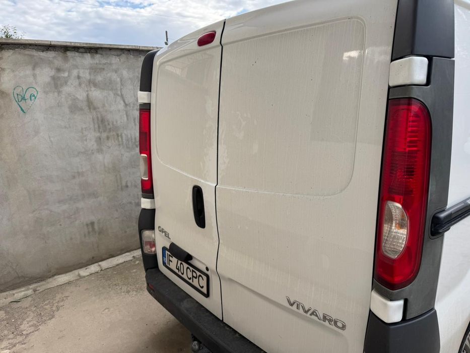 Opel vivaro,an 2010