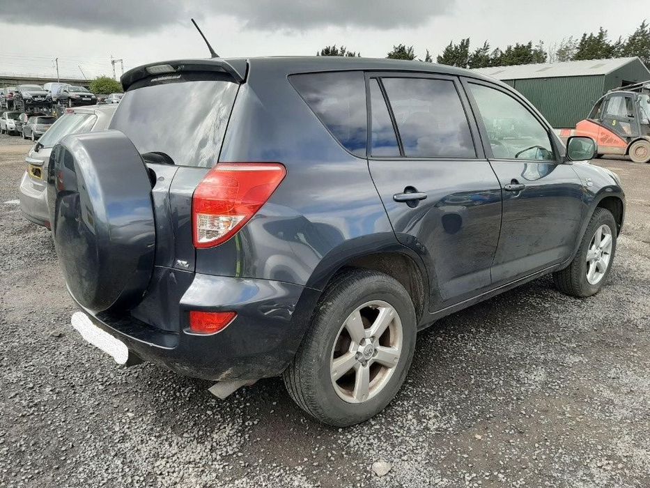 Cutie viteze manuala Toyota RAV 4 2007 SUV 2.2 TDI