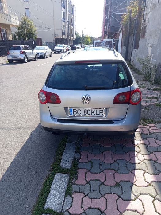 Vând  passst B6 20d 140cc 2500 euro fix