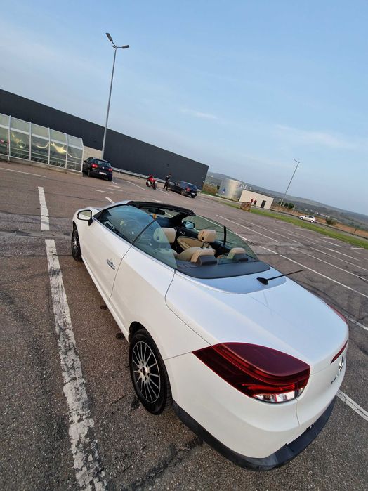 Vând Renault Megane Cabriolet EZ1S06