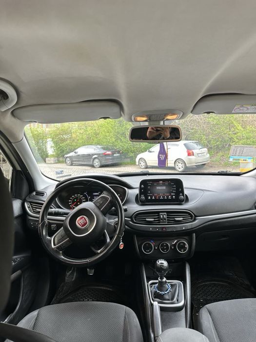 Продава се Такси- фиат типо - ( лизинг)