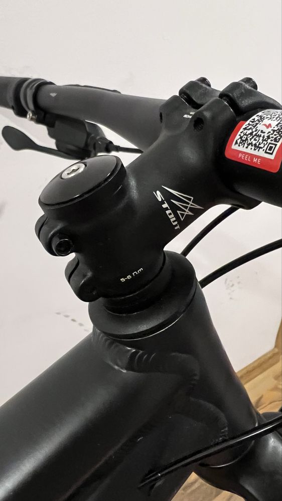 Велосипед 29 Specialized Rockhopper