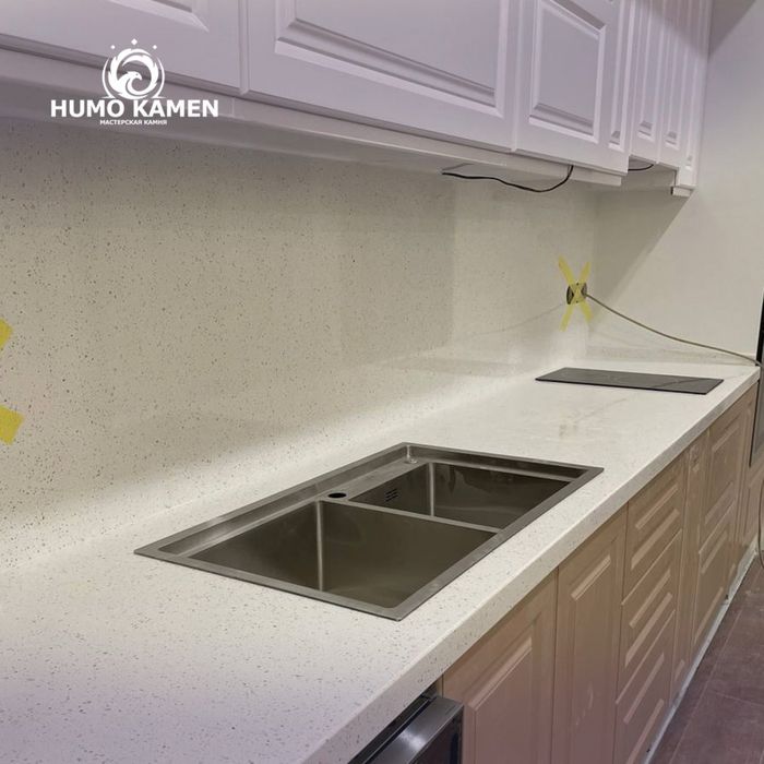 Столешница из искусственного камня