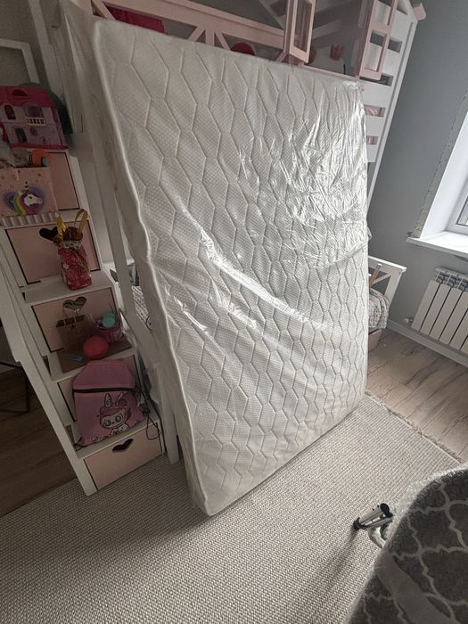 Продам Матрас новый