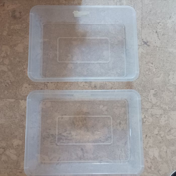 Продам пластиковые контейнеры/коробки