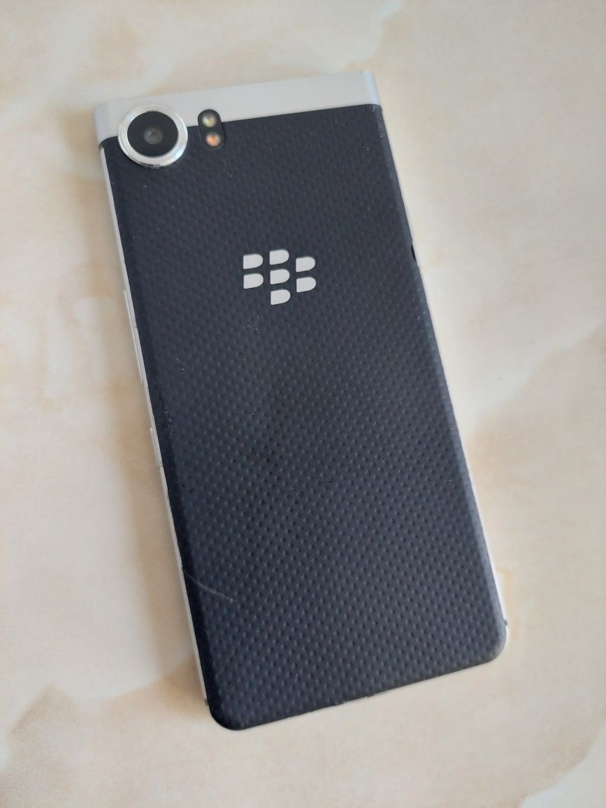 Vând Blackberry Keyone [perfect funcțional] (Key one Key1 Key 1) /poze