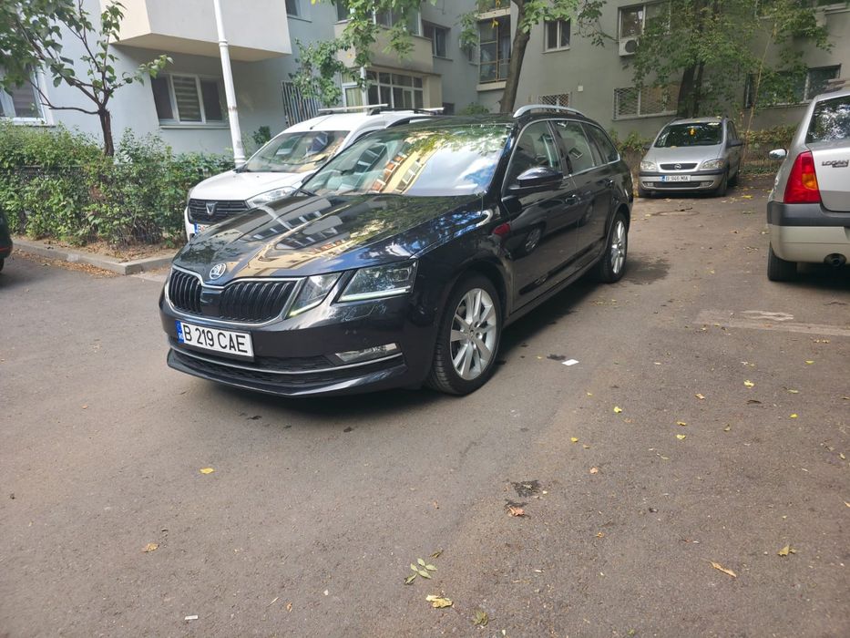 Skoda Octavia 2018-Pachet Canton