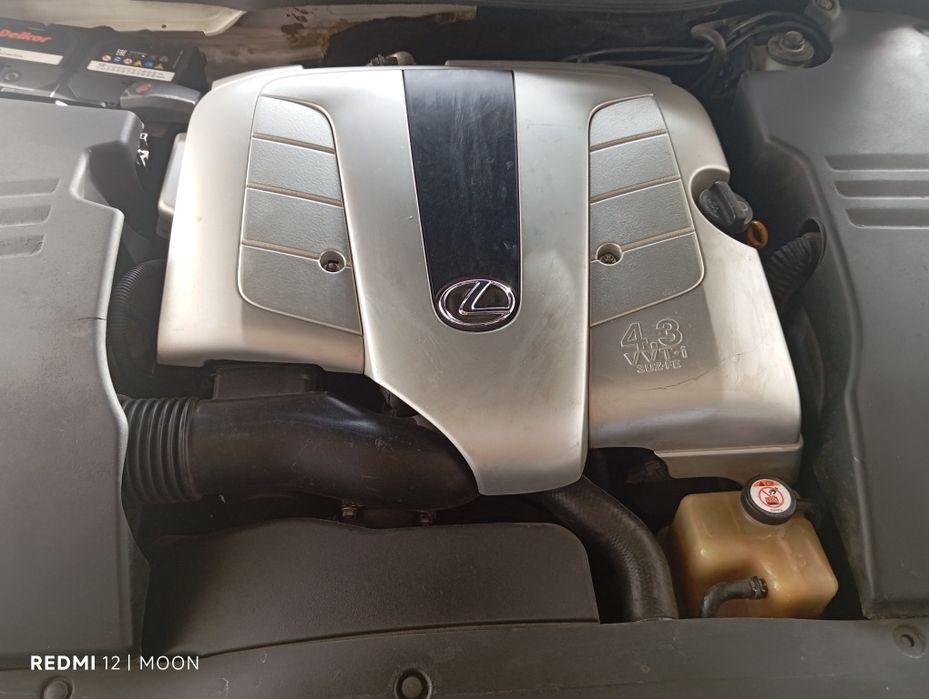 Срочно продам Лексус GS430