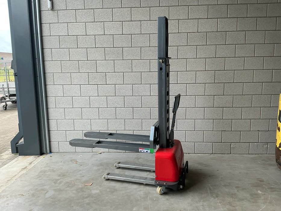 Electrostivuitor / liza electrica / innolift