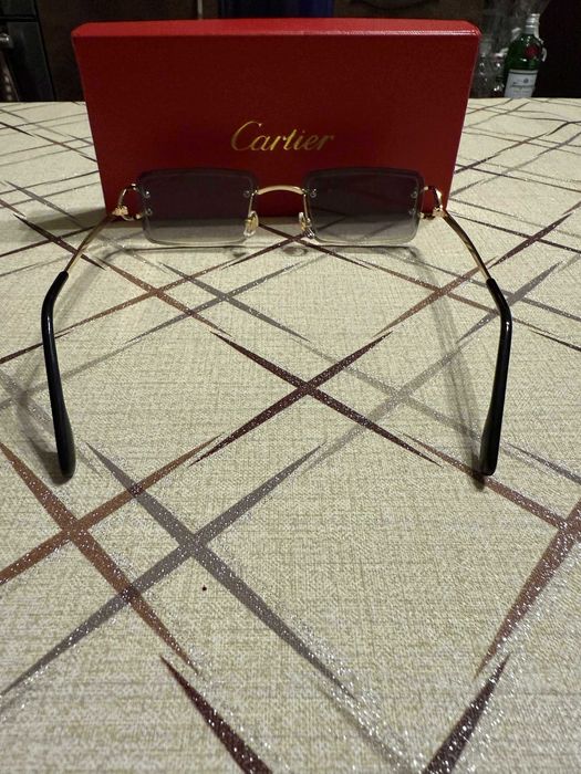 НОВИ Слънчеви очила модел на Cartier