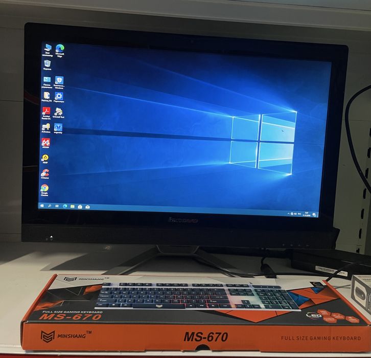 моноблок Lenovo Core i3! O3У 8Gb!! SSD 256Gb!