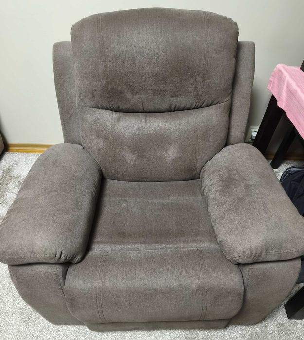 Продавам Фотьойл Бостън с релакс механизъм