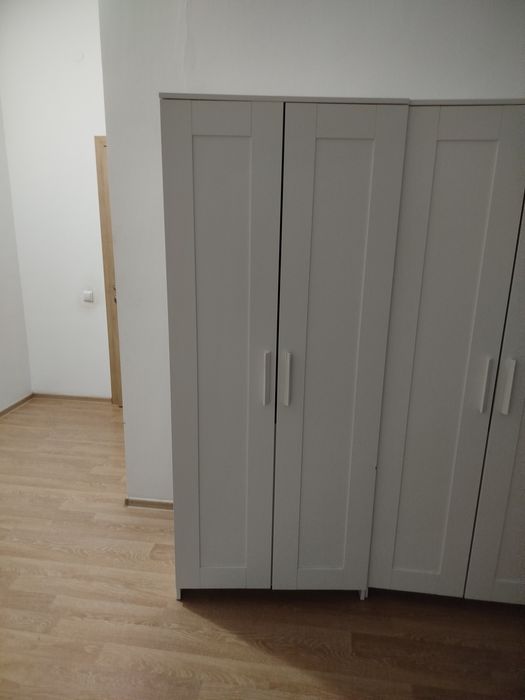 Шкафы деревянные