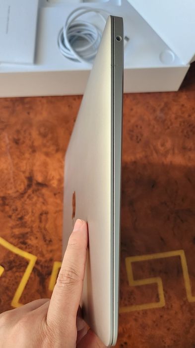 Macbook Air 13,3 Full