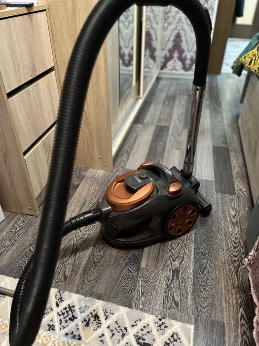 Продам бу пылесос