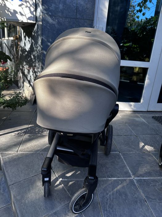 Carucior Joolz Hub plus cu cocoon si parte sport