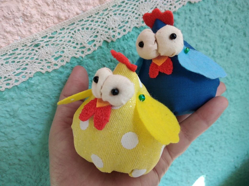 Текстилна Кокошка Великденска  Декорация Подаръчета за Великден