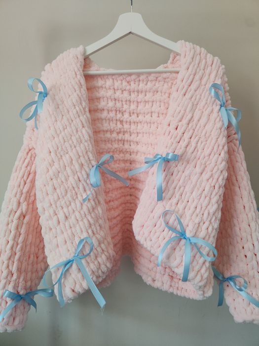 Ръчно плетена жилетка - различни видове