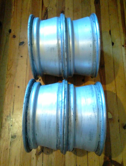 Алуминиеви джанти 14 " . С 4 бр зимни гуми