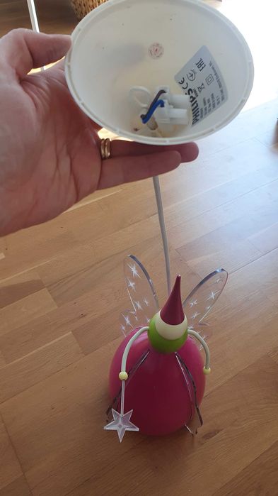 Vand lustra Philips camera fetita