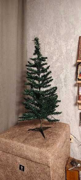 новогодняя ёлка в продаже