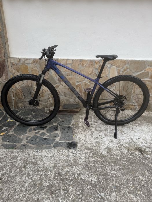 Trek Marlin 8 2gen XL; Trek marlin 5 4gen M/L