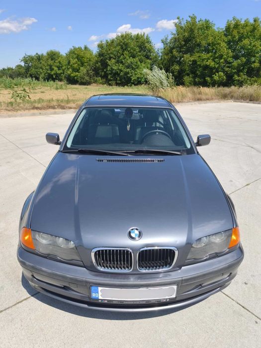 BMW 320i | Automata | 2.0 Benzina 150cp | Scaune piele |