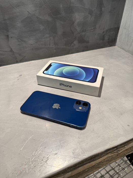 КАТО ЧИСТО НОВ Iphone 12 mini blue