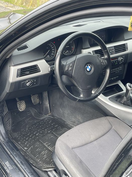 Bmw E91  320d xdrive