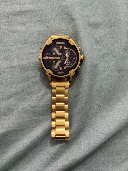 Ceas diesel only the brave auriu