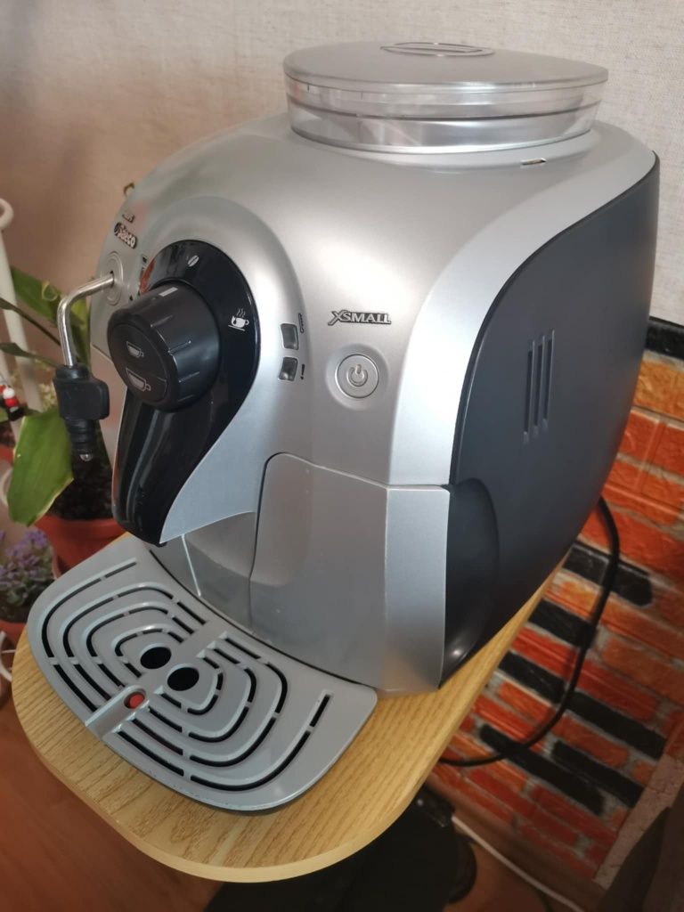 Кафеавтомат PHILIPS SAECO Xsmal