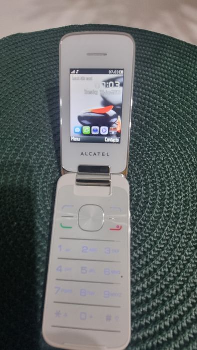Super telefon Alcatel 2010G perfect